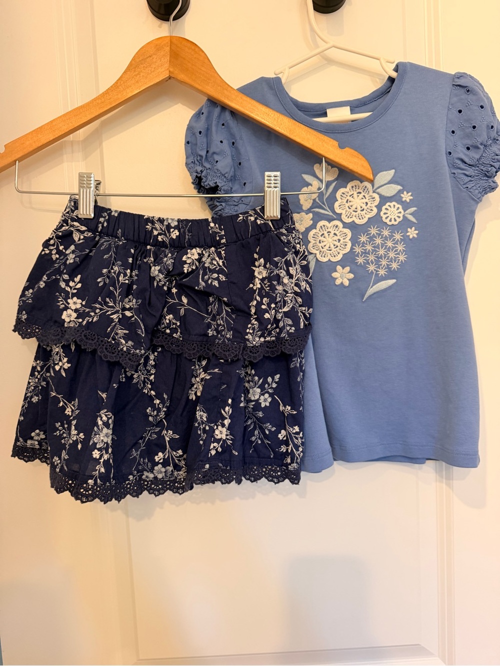 Gymboree Blue Floral Tee and Navy Floral Ruffle Skirt Set